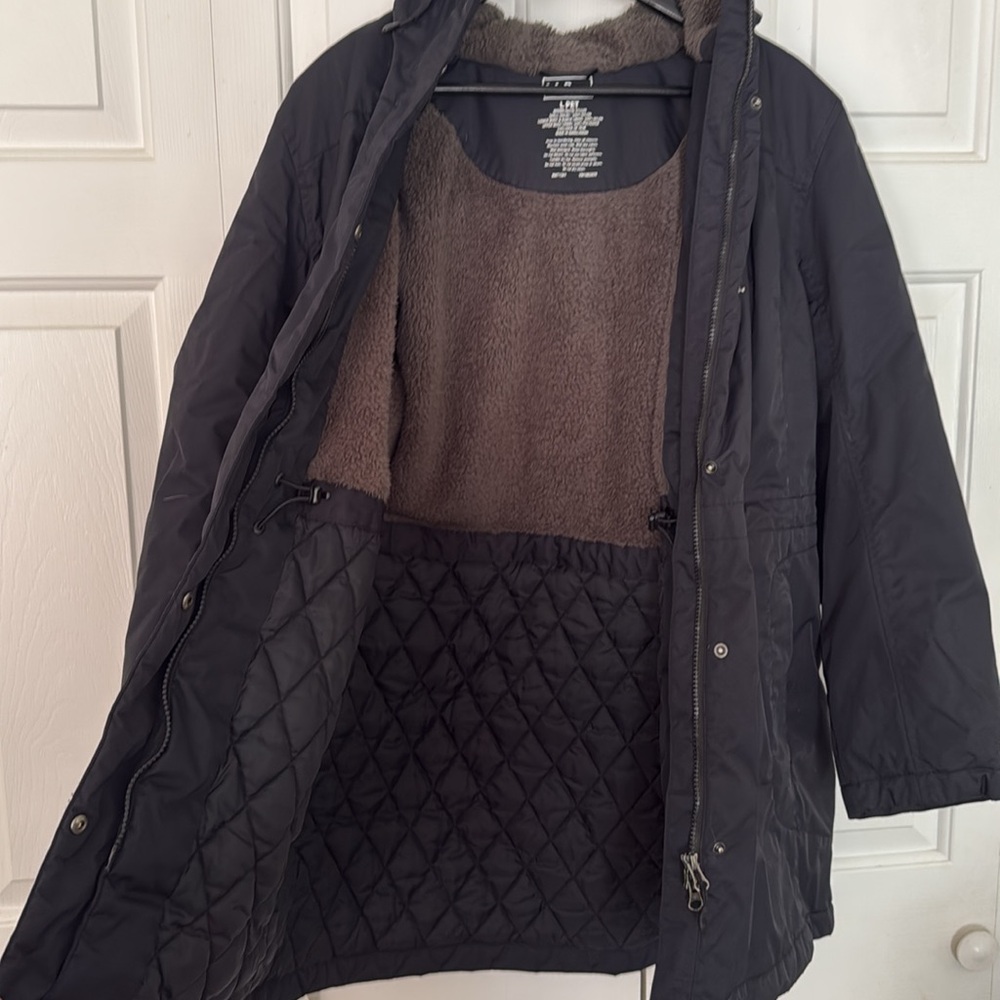 LLBean Jacket - Picture 2 of 4